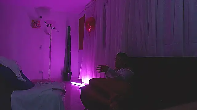 Katalina Rosee online show from March 19, 1:10 am