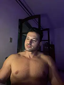 Snapshot of Lucasfit24 chatting on March 8, 1:28 am Lucasfit24 online show from March 8, 1:28 am