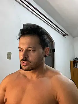 Snapshot of Lucasfit24 chatting on March 17, 12:04 pm Lucasfit24 online show from March 17, 12:04 pm