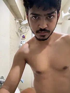 Snapshot of cute_modell chatting on October 16, 5:19 am cute modell online show from October 16, 5:19 am