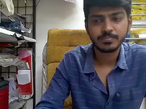 cute modell online show from November 10, 12:04 pm