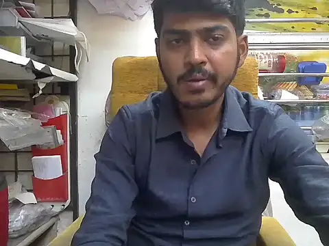 cute modell online show from February 4, 12:22 pm