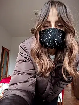 Snapshot of Akemi_rossi chatting on November 28, 9:45 am Akemi rossi online show from November 28, 9:45 am