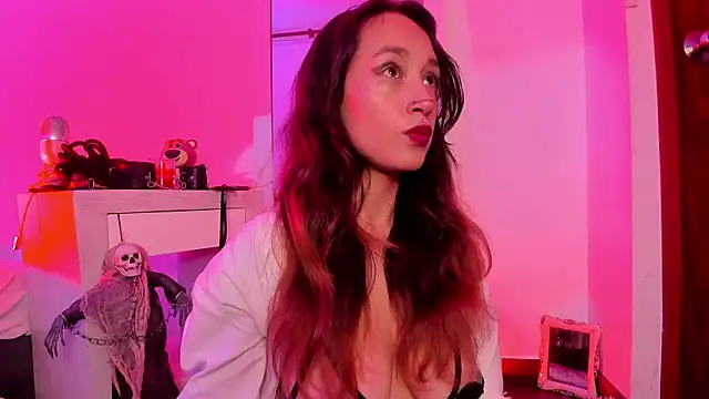 Snapshot of coral_jonesss chatting on October 23, 2:49 pm coral jonesss online show from October 23, 2:49 pm