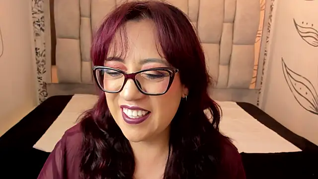 Victoria Adamns online show from November 8, 12:27 pm