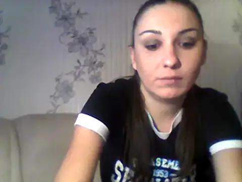 Snapshot of Yuliia30 chatting on February 3, 8:46 am Yuliia30 online show from February 3, 8:46 am