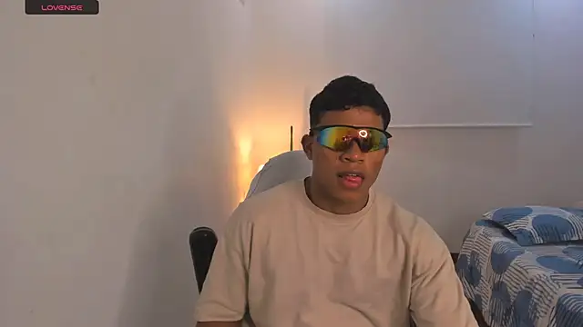 maxsteel177 online show from March 8, 12:44 am