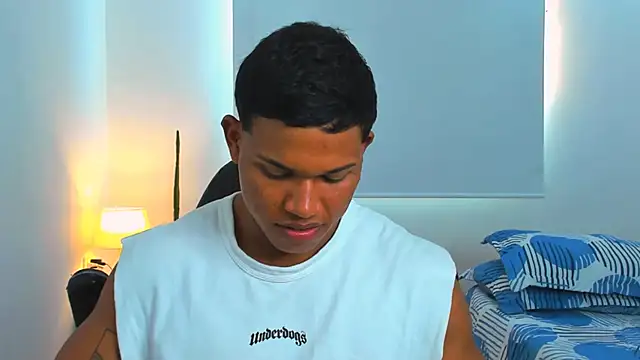 maxsteel177 online show from March 22, 10:37 pm