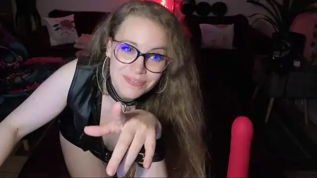 Miss luxiole online show from November 27, 5:59 pm