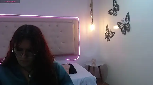 kathepickmanx online show from March 8, 9:39 am