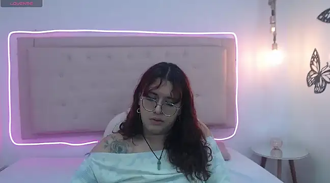 kathepickmanx online show from March 13, 6:48 am