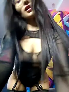 Snapshot of LittleX_Angel chatting on February 5, 11:34 am LittleX Angel online show from February 5, 11:34 am