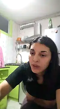 Snapshot of Rosanna_Rennie chatting on January 20, 12:25 am Rosanna Rennie online show from January 20, 12:25 am