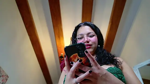 Snapshot of SelenaBlumX chatting on February 14, 12:51 am SelenaBlumX online show from February 14, 12:51 am