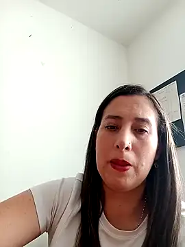 Snapshot of CHARLOTTE_1711 chatting on January 19, 7:58 pm CHARLOTTE 1711 online show from January 19, 7:58 pm