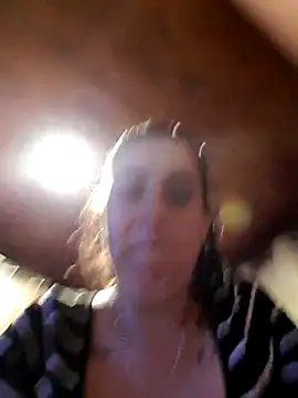 Snapshot of CHARLOTTE_1711 chatting on September 16, 4:24 am CHARLOTTE 1711 online show from September 16, 4:24 am