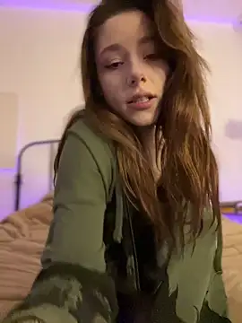 Mary Leaf online show from February 6, 12:22 am