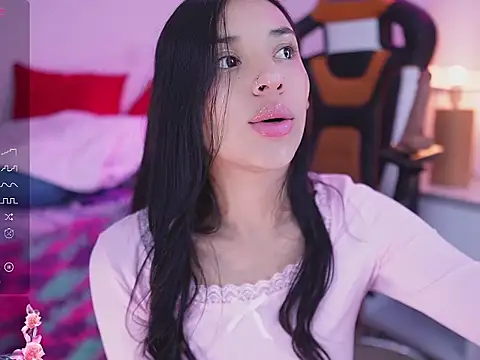 Snapshot of Hade_collinss chatting on February 26, 10:09 pm Hade collinss online show from February 26, 10:09 pm