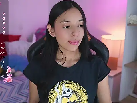 Snapshot of Hade_collinss chatting on March 3, 6:55 pm Hade collinss online show from March 3, 6:55 pm