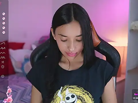 Snapshot of Hade_collinss chatting on March 3, 9:59 pm Hade collinss online show from March 3, 9:59 pm