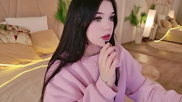 JessicaAddams online show from April 18, 1:04 pm