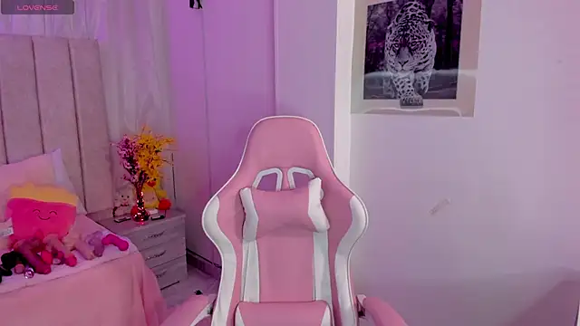 tamy xoo online show from February 12, 8:18 pm