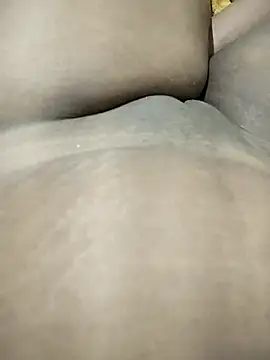 Snapshot of gatinha776 chatting on February 23, 1:13 am gatinha776 online show from February 23, 1:13 am