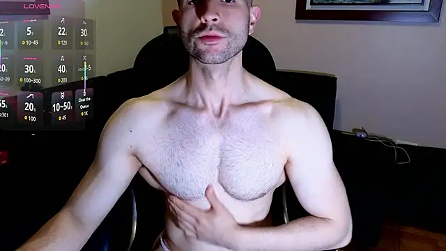 Snapshot of hairyncuteass chatting on November 22, 11:37 pm hairyncuteass online show from November 22, 11:37 pm