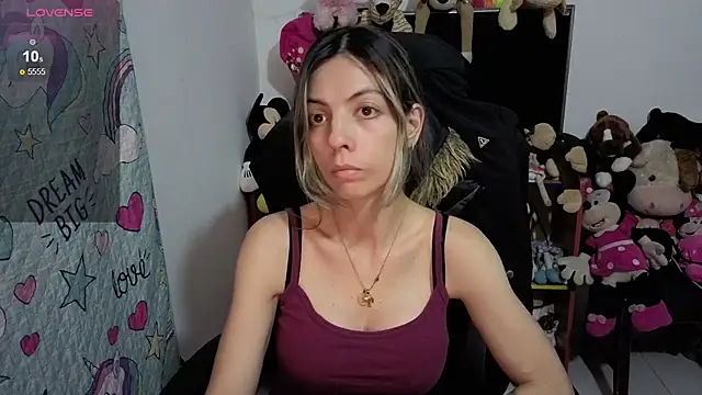 Princezzlove3 online show from November 27, 12:24 am