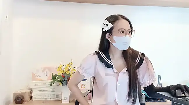 Snapshot of Lush-Office chatting on March 8, 3:50 am Lush-Office online show from March 8, 3:50 am