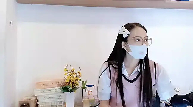 Snapshot of Lush-Office chatting on March 10, 7:32 am Lush-Office online show from March 10, 7:32 am