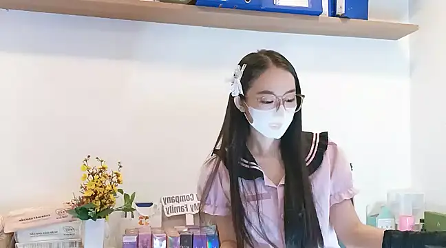 Snapshot of Lush-Office chatting on March 11, 7:04 am Lush-Office online show from March 11, 7:04 am