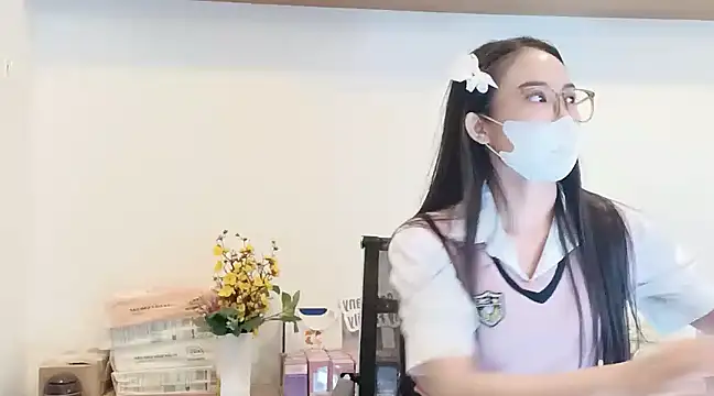 Snapshot of Lush-Office chatting on March 12, 10:59 am Lush-Office online show from March 12, 10:59 am