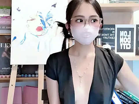 Snapshot of Lush-Office chatting on October 9, 7:17 am Lush-Office online show from October 9, 7:17 am