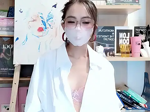 Snapshot of Lush-Office chatting on October 18, 8:04 am Lush-Office online show from October 18, 8:04 am