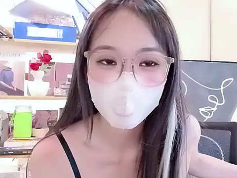 Lush-Office online show from April 25, 6:38 am