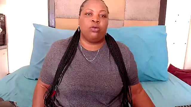 Snapshot of omalicha98 chatting on October 27, 7:23 am omalicha98 online show from October 27, 7:23 am