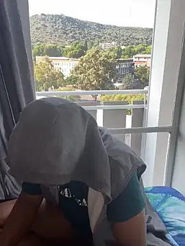 snotLoud online show from March 8, 2:08 pm