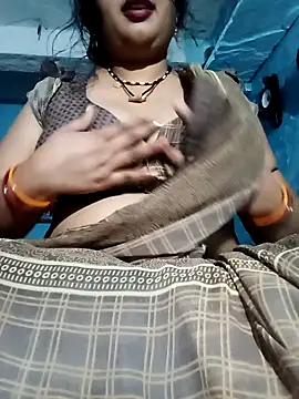 Snapshot of Haseena_Baby chatting on February 20, 9:33 am Haseena Baby online show from February 20, 9:33 am