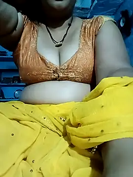 Snapshot of Haseena_Baby chatting on March 1, 6:24 am Haseena Baby online show from March 1, 6:24 am