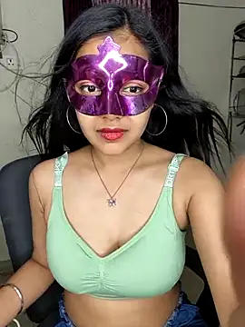 Babbyy doll online show from March 12, 9:45 pm