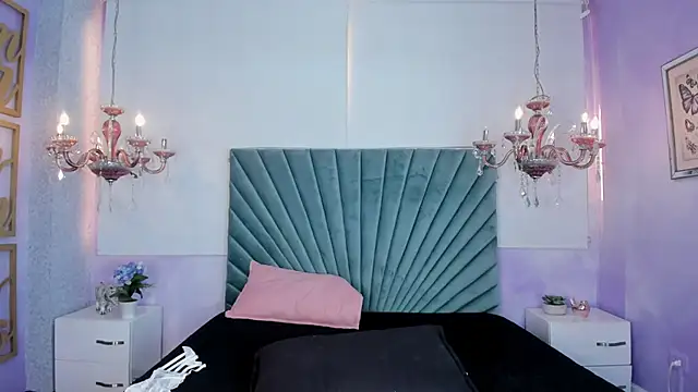 Snapshot of Aitana_Hilton_ chatting on March 19, 2:46 pm Aitana Hilton online show from March 19, 2:46 pm