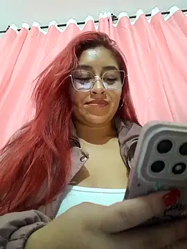 Snapshot of AnonymousGirl chatting on September 14, 2:44 am AnonymousGirl online show from September 14, 2:44 am