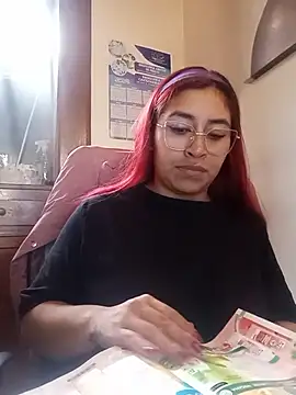 Snapshot of AnonymousGirl chatting on October 27, 8:57 pm AnonymousGirl online show from October 27, 8:57 pm