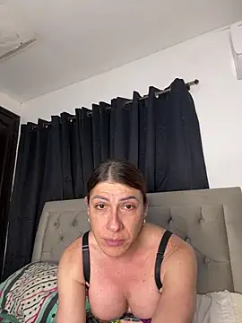 sweethoneytsx online show from September 13, 8:52 pm