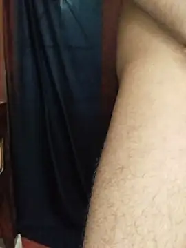 Snapshot of naughtyboy006 chatting on November 7, 10:15 am naughtyboy006 online show from November 7, 10:15 am