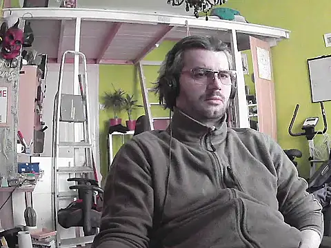 stary-w-kalesonach online show from January 16, 9:57 am