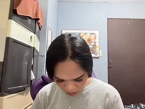 Snapshot of SophiaCourthaway chatting on September 30, 4:12 pm SophiaCourthaway online show from September 30, 4:12 pm