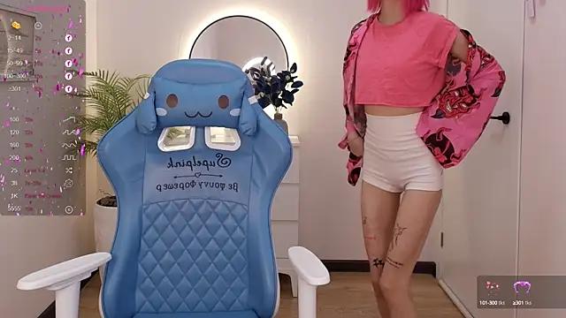 Snapshot of Kar1_na_ chatting on January 21, 8:41 am Kar1 na online show from January 21, 8:41 am