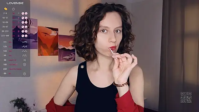 Snapshot of Leya_Curly chatting on March 16, 12:44 pm Leya Curly online show from March 16, 12:44 pm